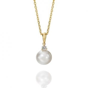 single pearl pendant necklace