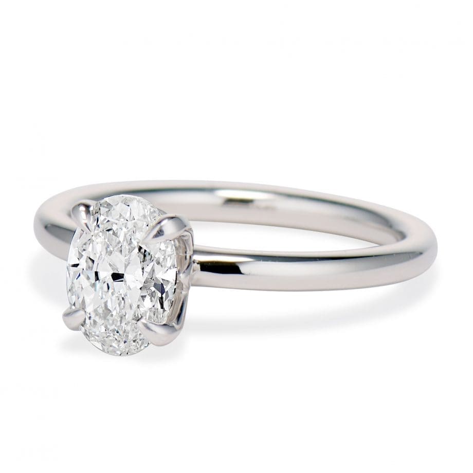 030597 Oval Solitaire Enagagment Ring