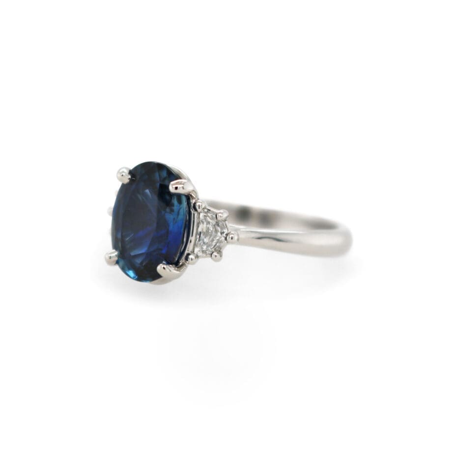 Sapphire Oval and Diamond Side Ring Profile Platinum