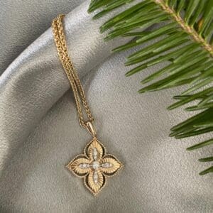 Flower Quatrefoil Pendant necklace. 14k yellow gold with diamonds. Chain sold separately