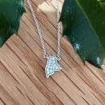 White Gold Maine Necklace with Holly