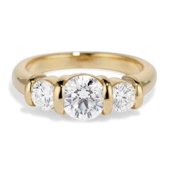 18K Yellow Gold Ridge Ring featuring three round diamonds in bar setting, size 6.5
